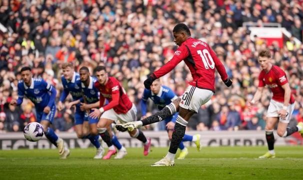 林良锋：加纳乔乱拳出击，埃弗顿轻易中计