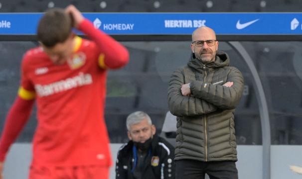 cf直播-给博斯3个月自救未果，勒沃库森向足协租教练救火